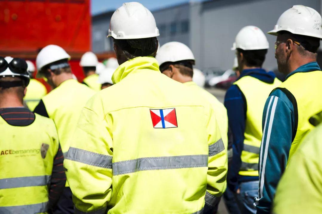 People PPE photograph